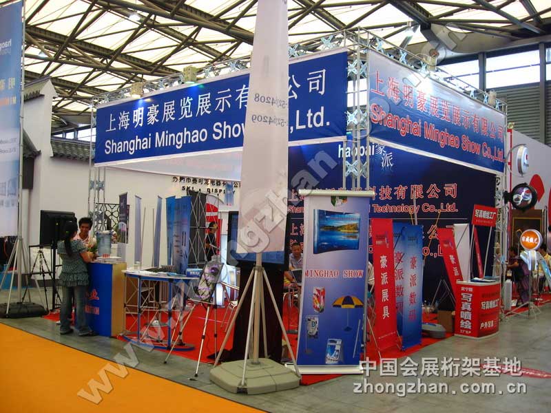 c(din)g[Ϻչ[չʾ޹˾DƬ